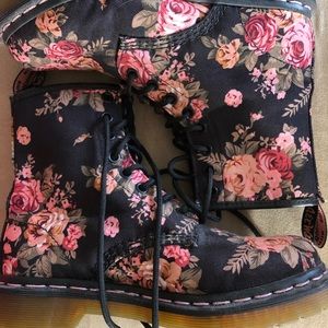 Floral Dr. Martens